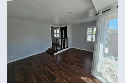 19375 Parsons Ave, Castro Valley, CA 94546 - Photo 15
