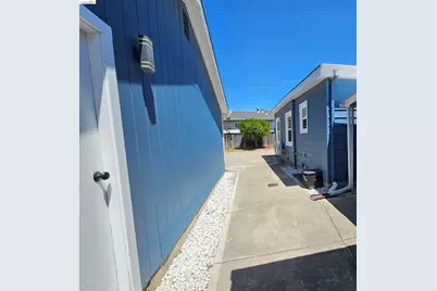19375 Parsons Ave, Castro Valley, CA 94546 - Photo 9