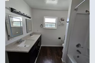 19375 Parsons Ave, Castro Valley, CA 94546 - Photo 25