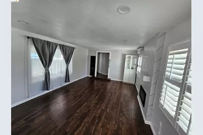 19375 Parsons Ave, Castro Valley, CA 94546 - Photo 13