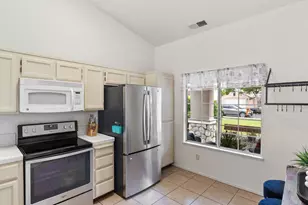 1571 Spring Ct, Tracy, CA 95376 - Photo 7