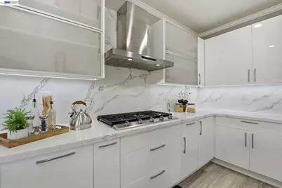 234 Bridgewater Rd, Hayward, CA 94544 - Photo 19