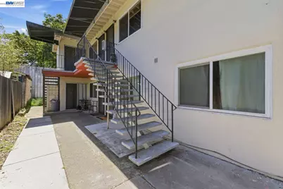 2828 Viola St, Oakland, CA 94619 - Photo 5