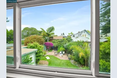 324 63rd St, Oakland, CA 94618 - Photo 21