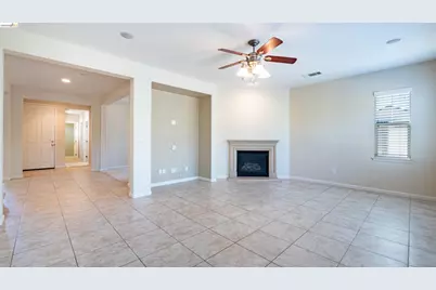 2012 Mint Dr, Brentwood, CA 94513 - Photo 9