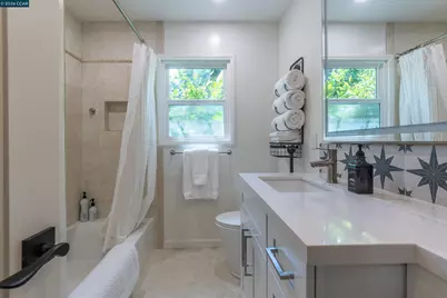 3229 Toyon Ter, Alameda, CA 94501 - Photo 21