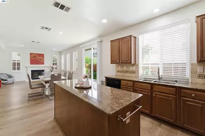 7129 Cerro Crest Dr, San Jose, CA 95138 - Photo 11