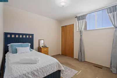 48 Sussex St, San Francisco, CA 94131 - Photo 13