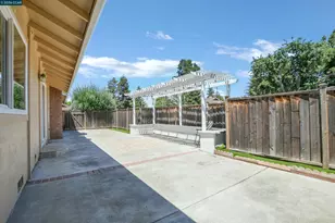 1808 Las Ramblas Dr, Concord, CA 94521 - Photo 21