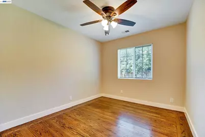 15963 Via Toledo, San Lorenzo, CA 94580 - Photo 15
