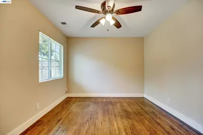 15963 Via Toledo, San Lorenzo, CA 94580 - Photo 17
