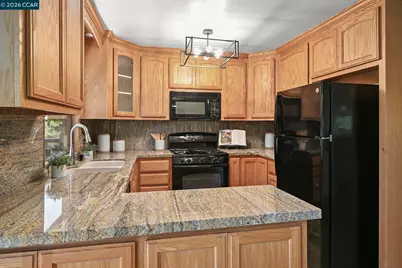 861 Holly Hill Dr, Walnut Creek, CA 94596 - Photo 5
