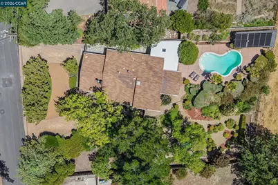 861 Holly Hill Dr, Walnut Creek, CA 94596 - Photo 43