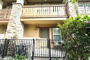 1072 Victories Loop, San Jose, CA 95116 - Photo 3