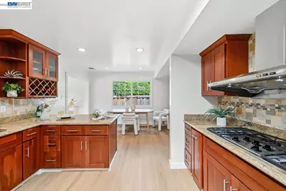 845 Cottonwood Dr, Cupertino, CA 95014 - Photo 9