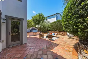 8320 New Park Ln, San Diego, CA 92127 - Photo 27