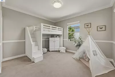 8320 New Park Ln, San Diego, CA 92127 - Photo 19
