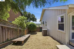 27836 16th St, Hayward, CA 94544 - Photo 27