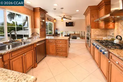 1894 Sagewood Ct, Concord, CA 94521 - Photo 13