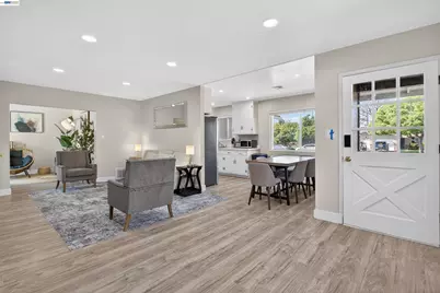 956 W Hacienda, Campbell, CA 95008 - Photo 5