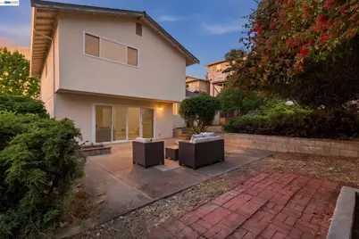 19304 Barclay Rd, Castro Valley, CA 94546 - Photo 25
