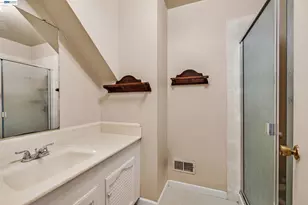 35924 Nicolet Ct, Fremont, CA 94536 - Photo 15
