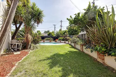 35924 Nicolet Ct, Fremont, CA 94536 - Photo 25