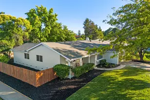 1948 Risdon Rd, Concord, CA 94518 - Photo 3