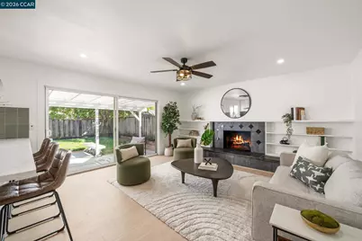 1948 Risdon Rd, Concord, CA 94518 - Photo 11