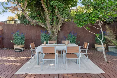 2301 Oak St, Berkeley, CA 94708 - Photo 35