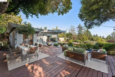 2301 Oak St, Berkeley, CA 94708 - Photo 33
