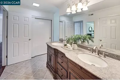 3142 Rossmoor Pkwy #2, Walnut Creek, CA 94595 - Photo 21