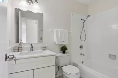 27720 Persimmon Drive, Hayward, CA 94544 - Photo 21