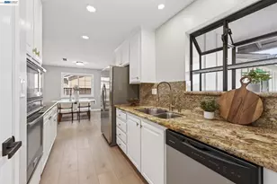 32518 Shiela Ct, Union City, CA 94587 - Photo 9