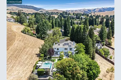 3911 Deer Trail Ln, Danville, CA 94506 - Photo 53