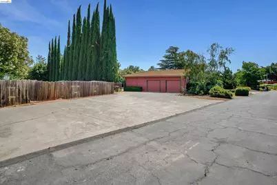 2876 Stirrup Dr, Oakley, CA 94561 - Photo 45