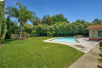2876 Stirrup Dr, Oakley, CA 94561 - Photo 37