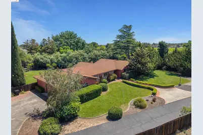 2876 Stirrup Dr, Oakley, CA 94561 - Photo 57