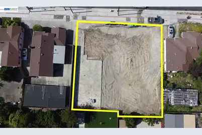 867 Lewelling Blvd, Ashland, CA 94541 - Photo 1