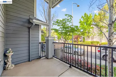 223 Birch Creek Dr, Pleasanton, CA 94566 - Photo 3