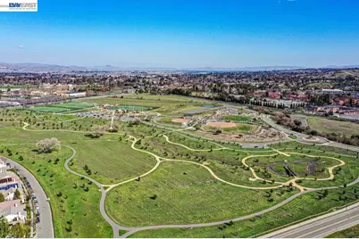 223 Birch Creek Dr, Pleasanton, CA 94566 - Photo 49