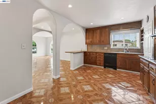 25468 Belmont Ave, Hayward, CA 94542 - Photo 9