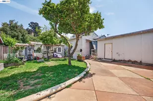 25468 Belmont Ave, Hayward, CA 94542 - Photo 21