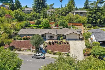 128 Corliss Dr, Moraga, CA 94556 - Photo 39
