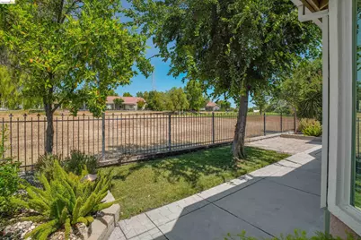 601 Pomona Dr, Brentwood, CA 94513 - Photo 27