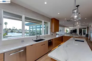 1235 Hawthorne St, Alameda, CA 94501 - Photo 53
