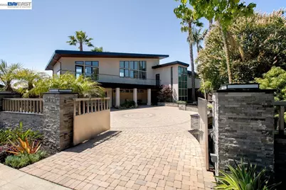 1235 Hawthorne St, Alameda, CA 94501 - Photo 27
