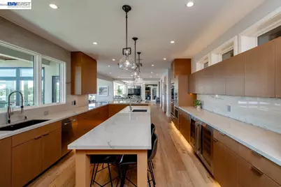 1235 Hawthorne St, Alameda, CA 94501 - Photo 51