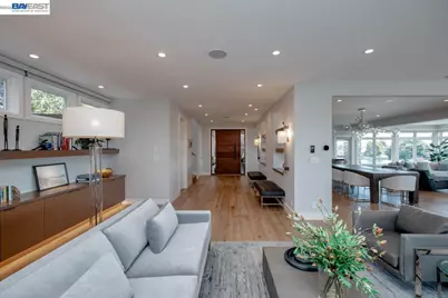 1235 Hawthorne St, Alameda, CA 94501 - Photo 31