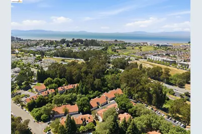605 Forest Run, Hercules, CA 94547 - Photo 33